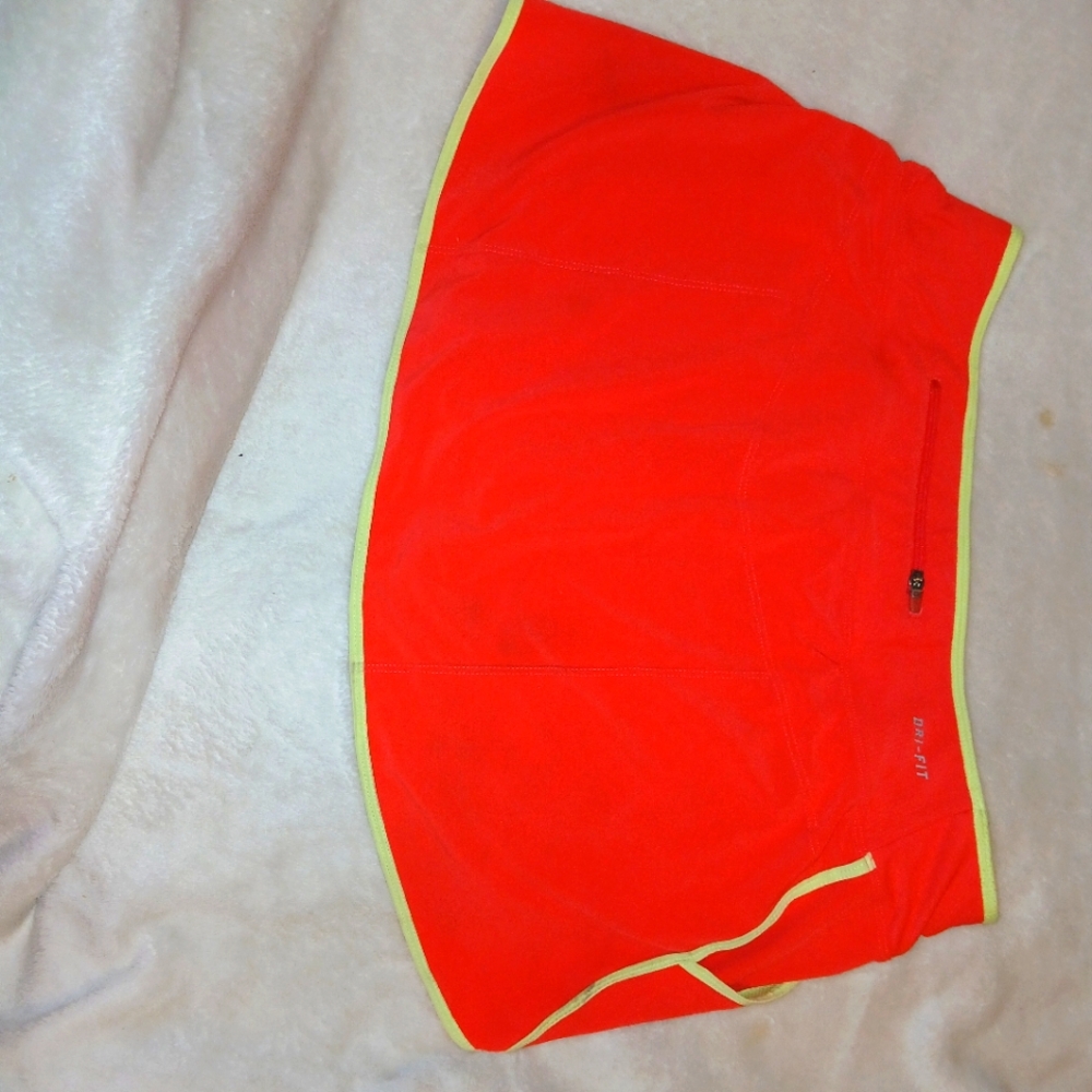 Nike tennis skirt